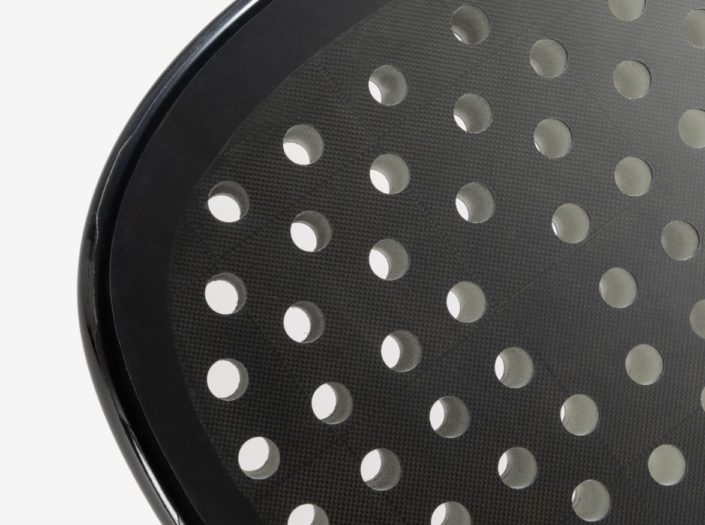 padel racket made with recycled carbon fiber